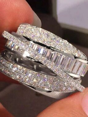 Elegant Silver Crystal Multi-Band Spiral Ring